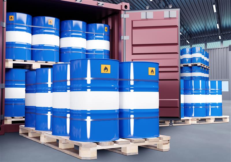 Barrels oil on pallet copy